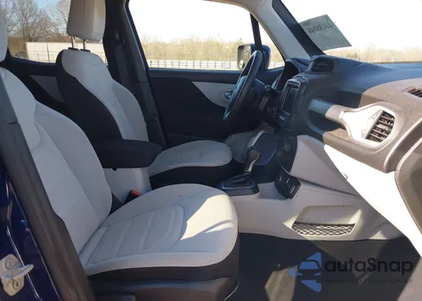 2018 Jeep Renegade Latitude 4X4 из США, поврежденный, VIN ZACCJBBB0JPH43077